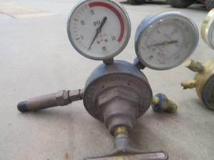 lot 38 image: 2 VICTOR GAUGES