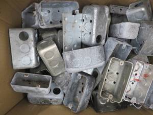 lot 71 image: MISC. BOX OF SINGLE GANG BOXES & BOX OF WIRE MARKERS