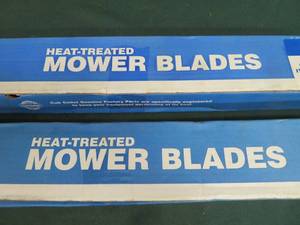 lot 95 image: CUB CADET NEW MOWER BLADES