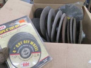 lot 129 image: BOX OF NEW MISC. ABRASIVE WHEELS
