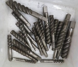 lot 245 image: LARGE SPIRAL TAP LOT ( 5 DIFFRENT SIZES)