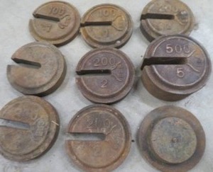lot 270 image: 9 MISC. METAL WEIGHTS
