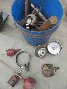lot 302 image: BUCKET OF MISC. TOOLS AND MORE