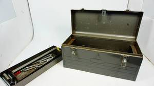 lot 4 image: Tool Box and contents