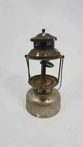 lot 40 image: Vintage lantern