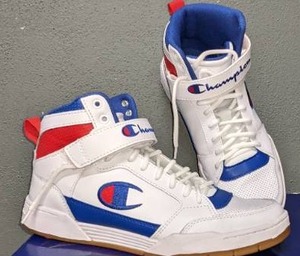 lot 194 image: Mens Champion Arena Power Hi Sneakers, 9.5