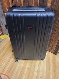 lot 177 image: American Flyer Barrington 3-Pc. Hardside Spinner Upright Luggage Set