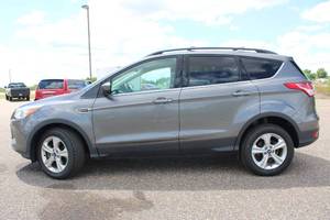 2013 Ford Escape SE - 4X4 - 2 OWNERS