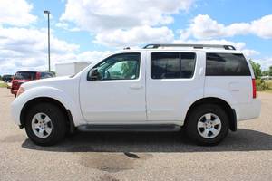 2007 Nissan Pathfinder - 4X4 - 1 OWNER