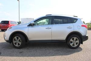 2013 Toyota RAV4 XLE - 2 OWNERS - AWD