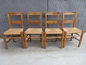 lot 7 image: 4 VINTAGE OAK  WOVEN CHAIRS