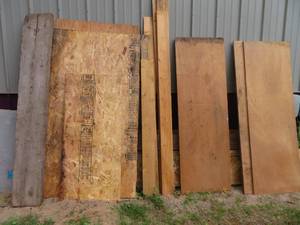 lot 34 image: MISC BOARDS