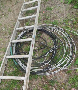 lot 37 image: WERNER LADDER  METAL CABLE  WIRE