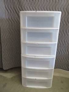 lot 107 image: 2 STERILITE STORAGE DRAWERS