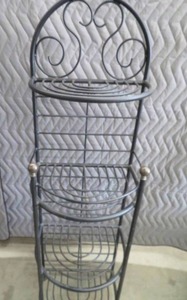 lot 111 image: BAKERS RACK  PLANT STAND