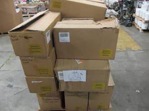 lot 634 image: Pallet of Store Unchecked Merchandise - Small Items