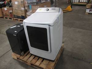 lot 640 image: Samsung 7.4 cu. ft. Gas Dryer with Steam Sanitize in White (UNTESTED) with Pedestal Drawer