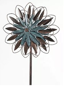 lot 698 image: Members Mark Distressed Copper and Verdigris Moonflower Wind Chaser with Tail