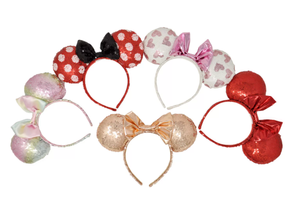 lot 725 image: NEW Disney Disneyland Exclusive Collection Minnie Mouse Deluxe Travel Headband Set