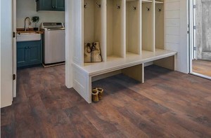 lot 620 image: Roughly 340 Sq Ft of Mohawk Rustic Spiced Oak MH900 Laminate Flooring w Attached Underlayment