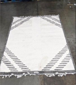 lot 652 image: Zurich Shag Area Rug - 7 10 x 10 Lenola Ivory Charcoal