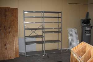 lot 438 image: Metal Industrial Racking