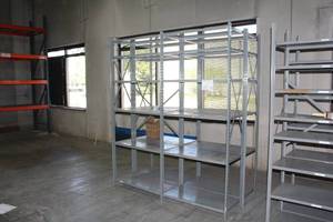 lot 451 image: Metal Industrial Racking