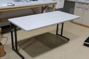 lot 467 image: Folding Computer Desk