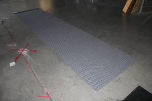 lot 470 image: 179x42 Walkway Area Rug