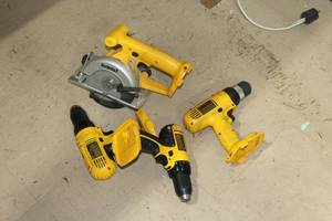 lot 526 image: DeWalt Cordless Drills (x3), Circular Saw