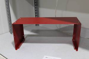 lot 545 image: Metal Shelf