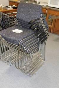 lot 653 image: Lot of (9) PaddedMetal Stackable Conference Arm Chairs