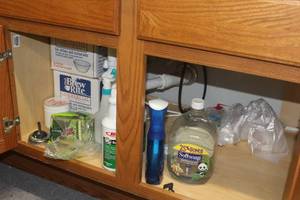 lot 644 image: Misc. Cleaning Supplies - ScotchBrite, SoftSoap, Brew Rite Coffee Filters