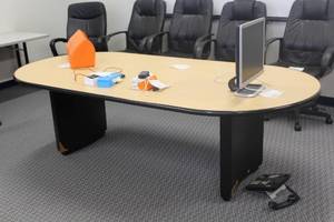 lot 662 image: Pedestal Conference Table