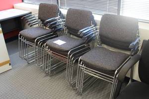 lot 688 image: Lot of (13) PaddedMetal Stackable Conference Arm Chairs