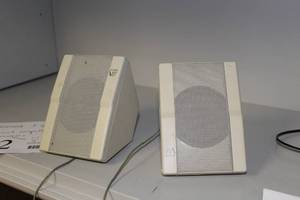 lot 712 image: Lot of (2) Advent 3 Computer Speakers
