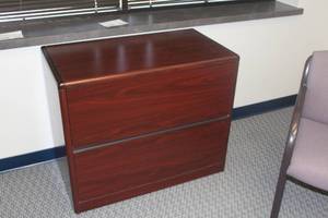 lot 768 image: Wooden Lateral File Cabinet 2-drawer