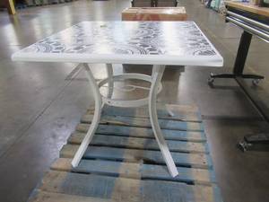 Stylewell 33 in x 33 in Outdoor Patio Table - DENT ON CORNER - TILE NEEDS TO BE REPLACED - SEE PHOTOS