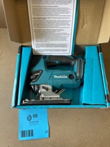 Makita 18V LXT Lithium-Ion Cordless Jigsaw (Tool-Only)