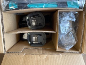 Makita 18V LXT Sub-Compact Lithium-Ion Brushless Cordless 2-piece Combo Kit (Driver-DrillImpact Driver) 1.5Ah