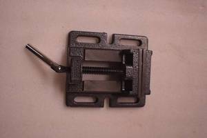 Drill press vise
