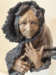 lot 6 image: Amazing Bronze Sculpture Gathering Wisdom by Mark Hopkins