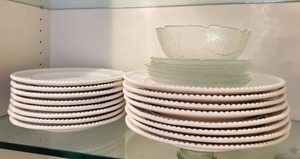 lot 44 image: Ceramic Plates by Marketplace