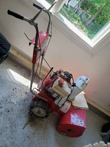 lot 125 image: Gas Sears Snow Blower with Electric Start by Craftsman