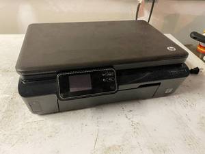 lot 335 image: Printer Scanner by HP