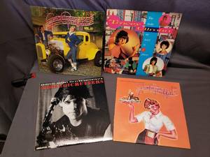 lot 8 image: 4 Soundtrack Records