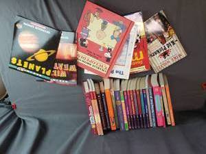 lot 66 image: Lot of Young Adult and Youth Books