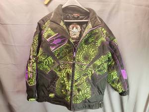 lot 88 image: XL Youth Castle Jacket
