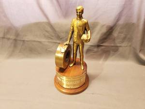 lot 142 image: NHRA Wally Trophy U.S. Nationals 1990