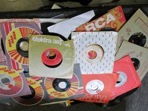50 various 45 records all top count...